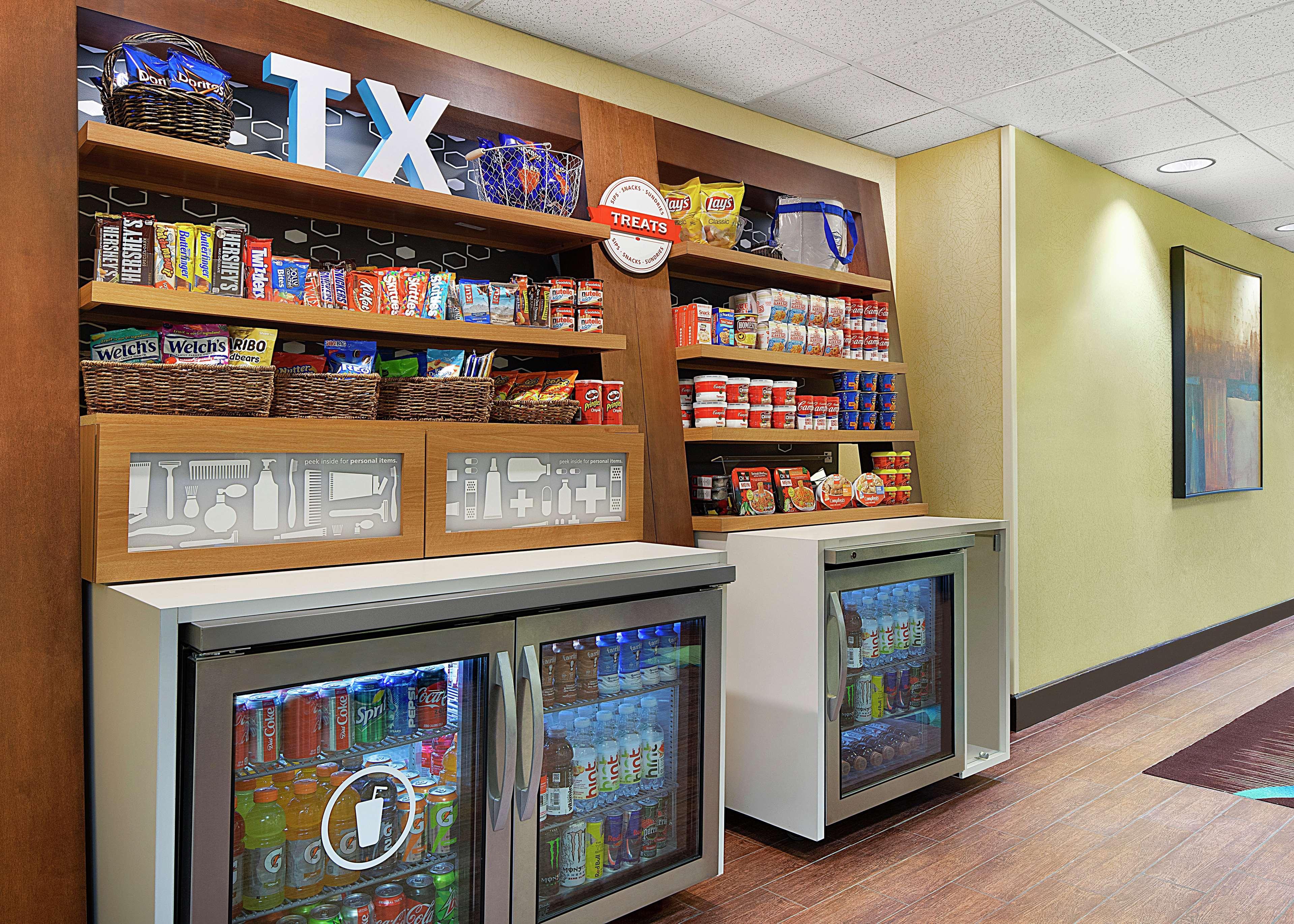 Hampton Inn Dallas Irving Las Colinas Exterior photo