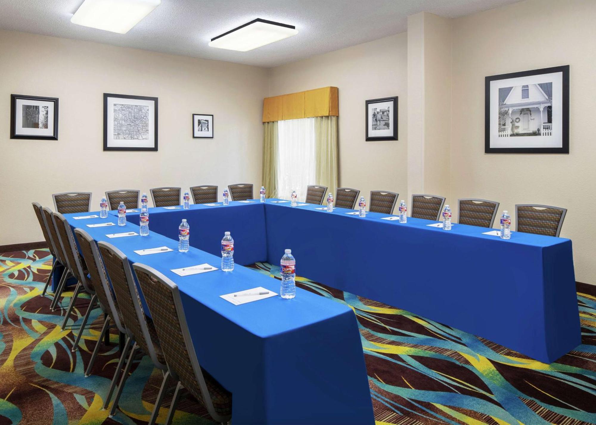 Hampton Inn Dallas Irving Las Colinas Exterior photo