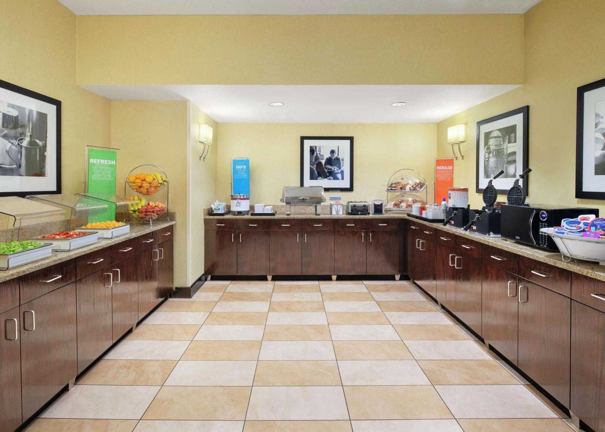 Hampton Inn Dallas Irving Las Colinas Exterior photo