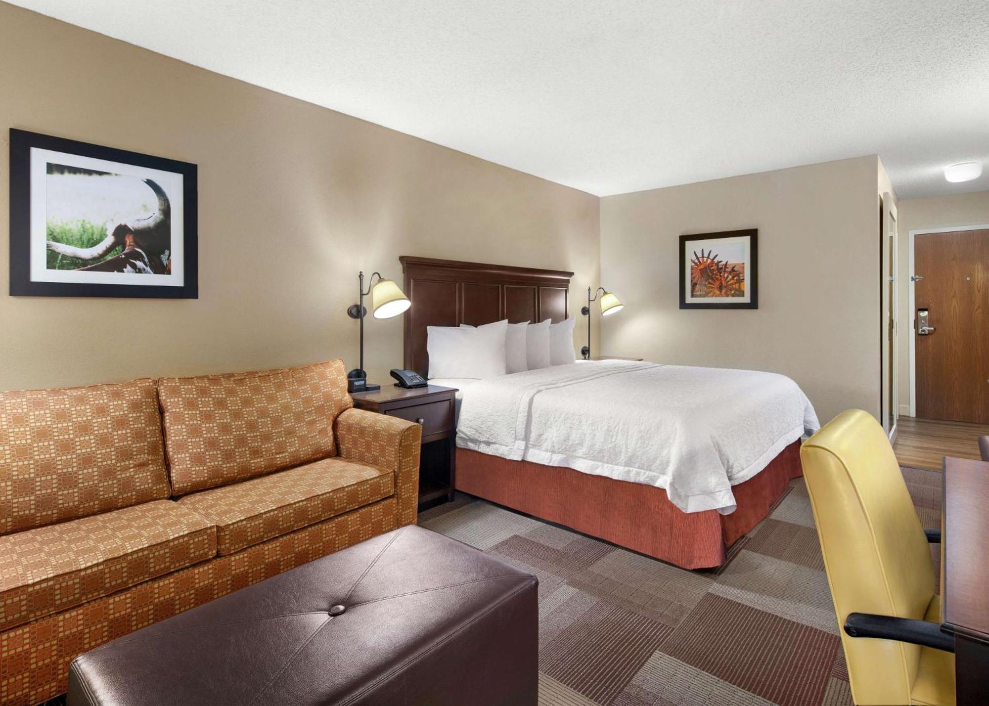 Hampton Inn Dallas Irving Las Colinas Exterior photo