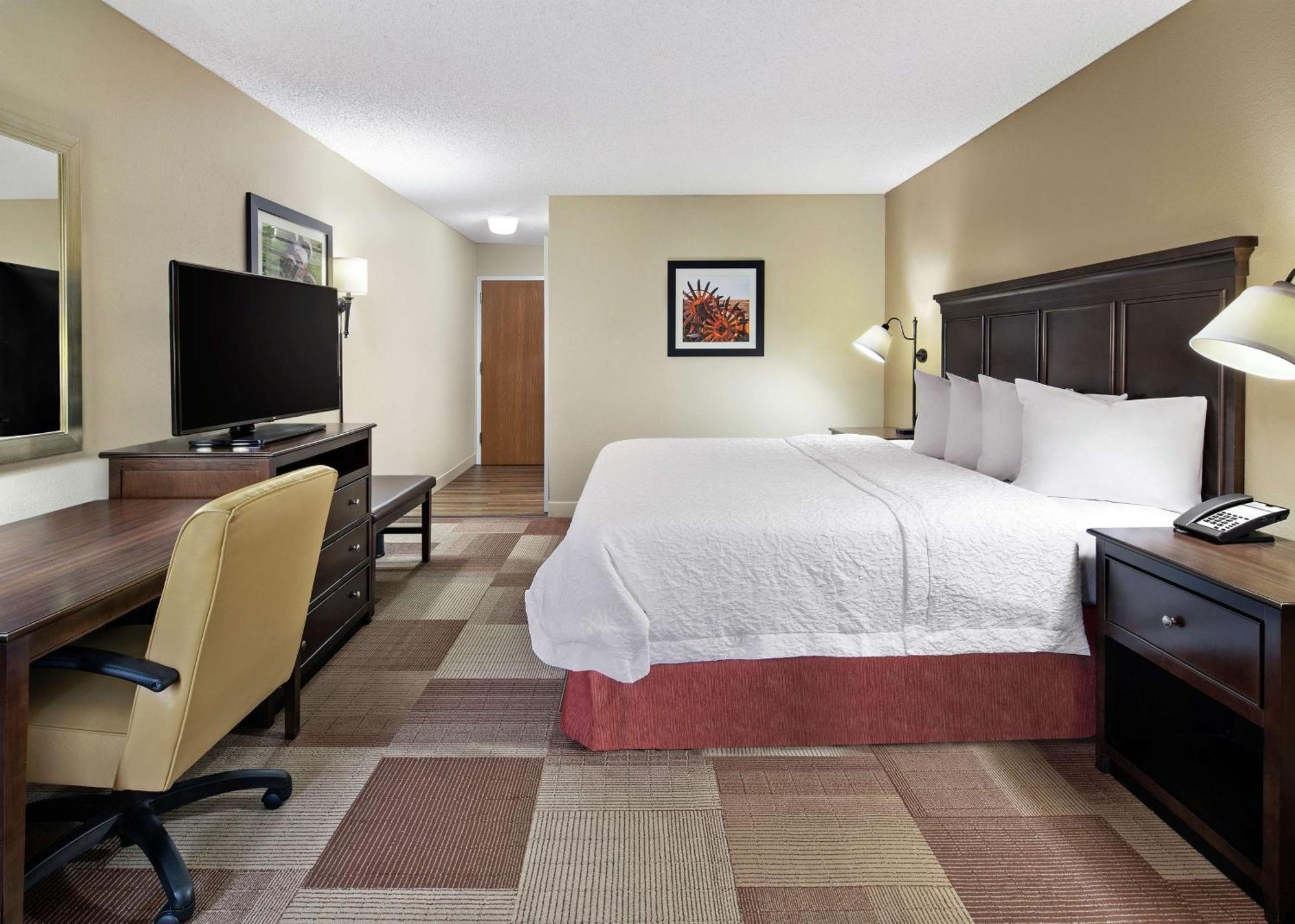 Hampton Inn Dallas Irving Las Colinas Exterior photo