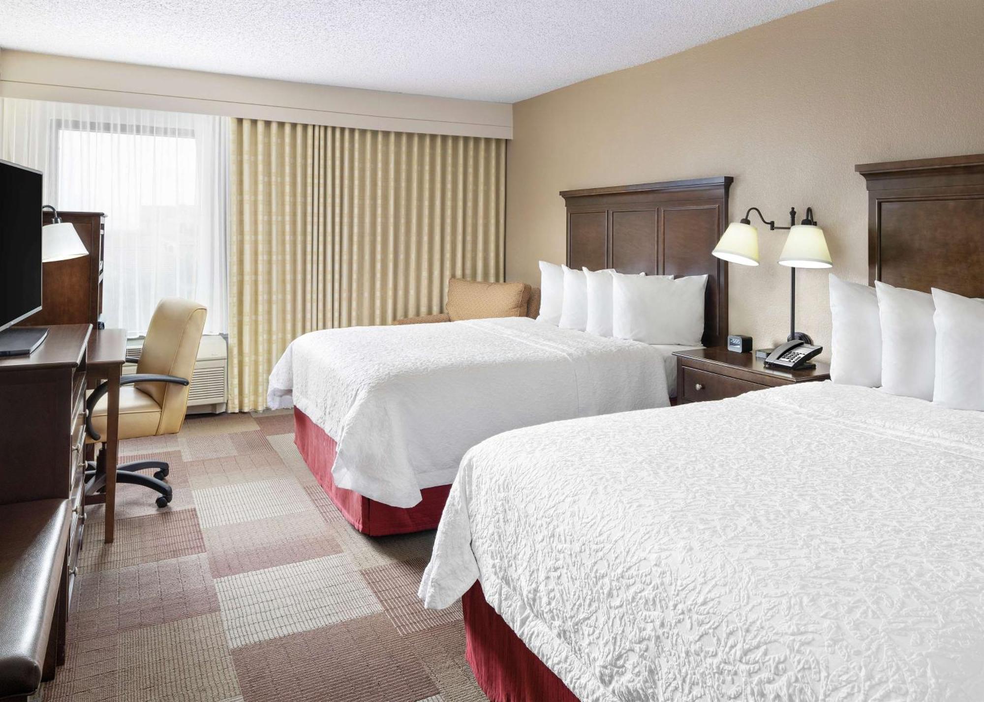 Hampton Inn Dallas Irving Las Colinas Exterior photo