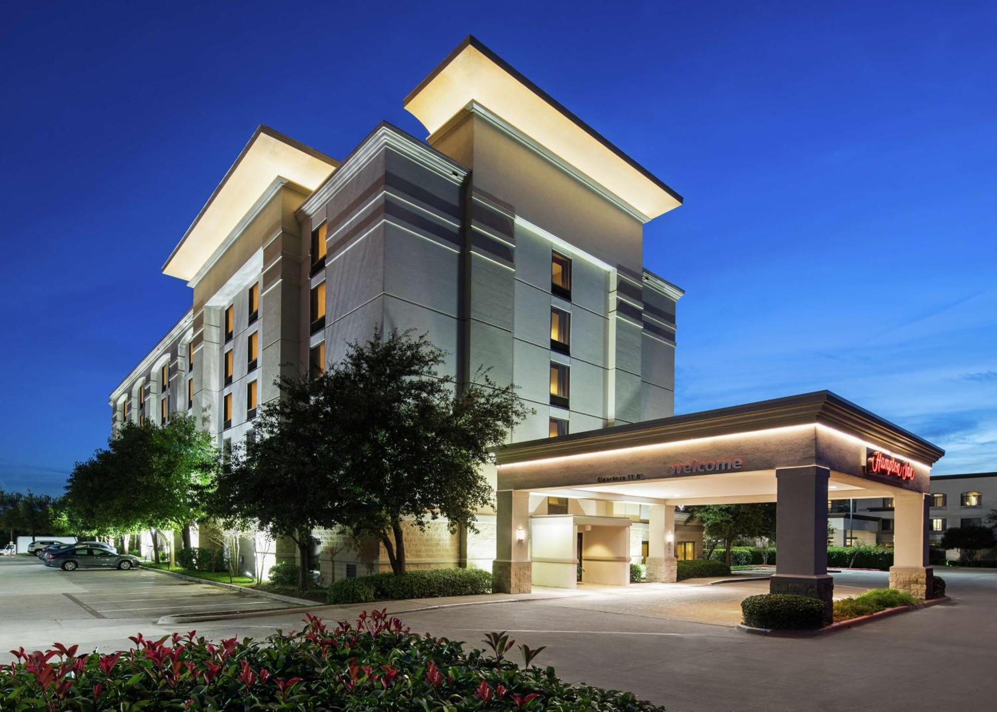 Hampton Inn Dallas Irving Las Colinas Exterior photo