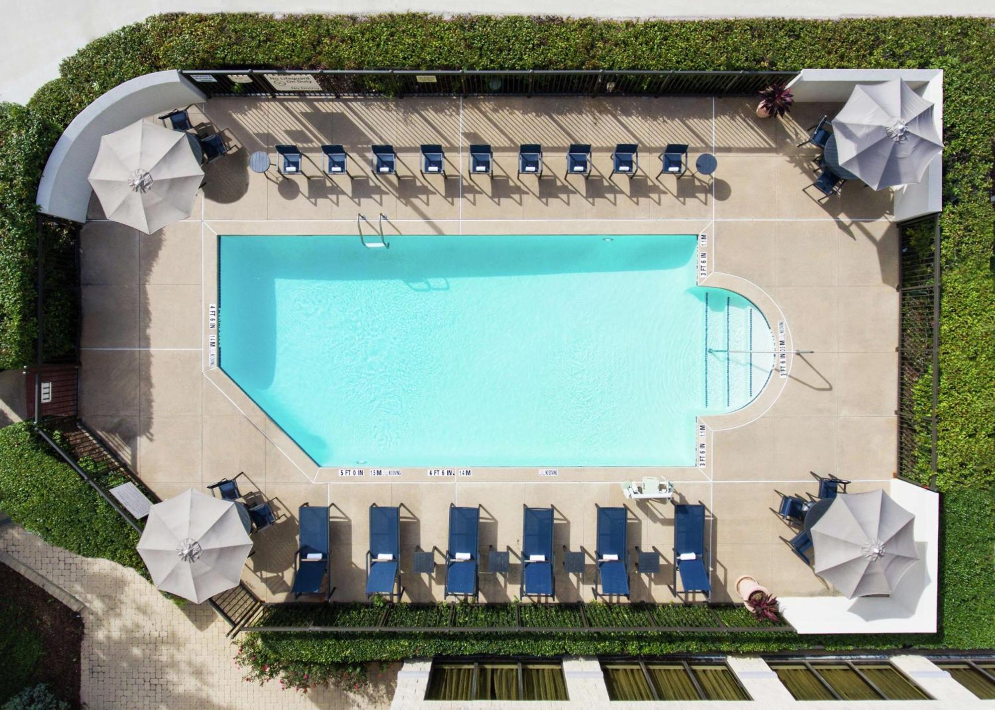 Hampton Inn Dallas Irving Las Colinas Exterior photo
