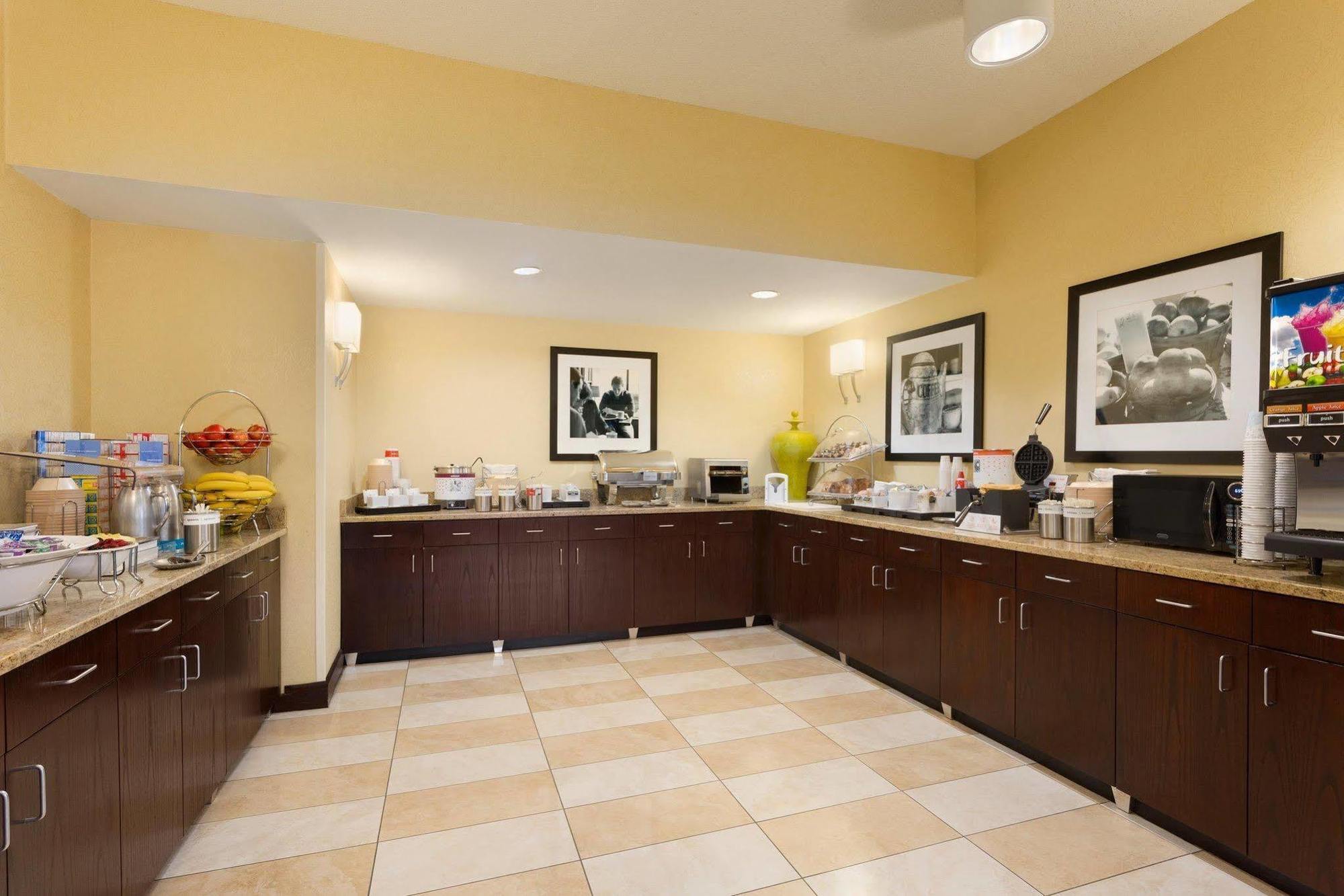 Hampton Inn Dallas Irving Las Colinas Exterior photo
