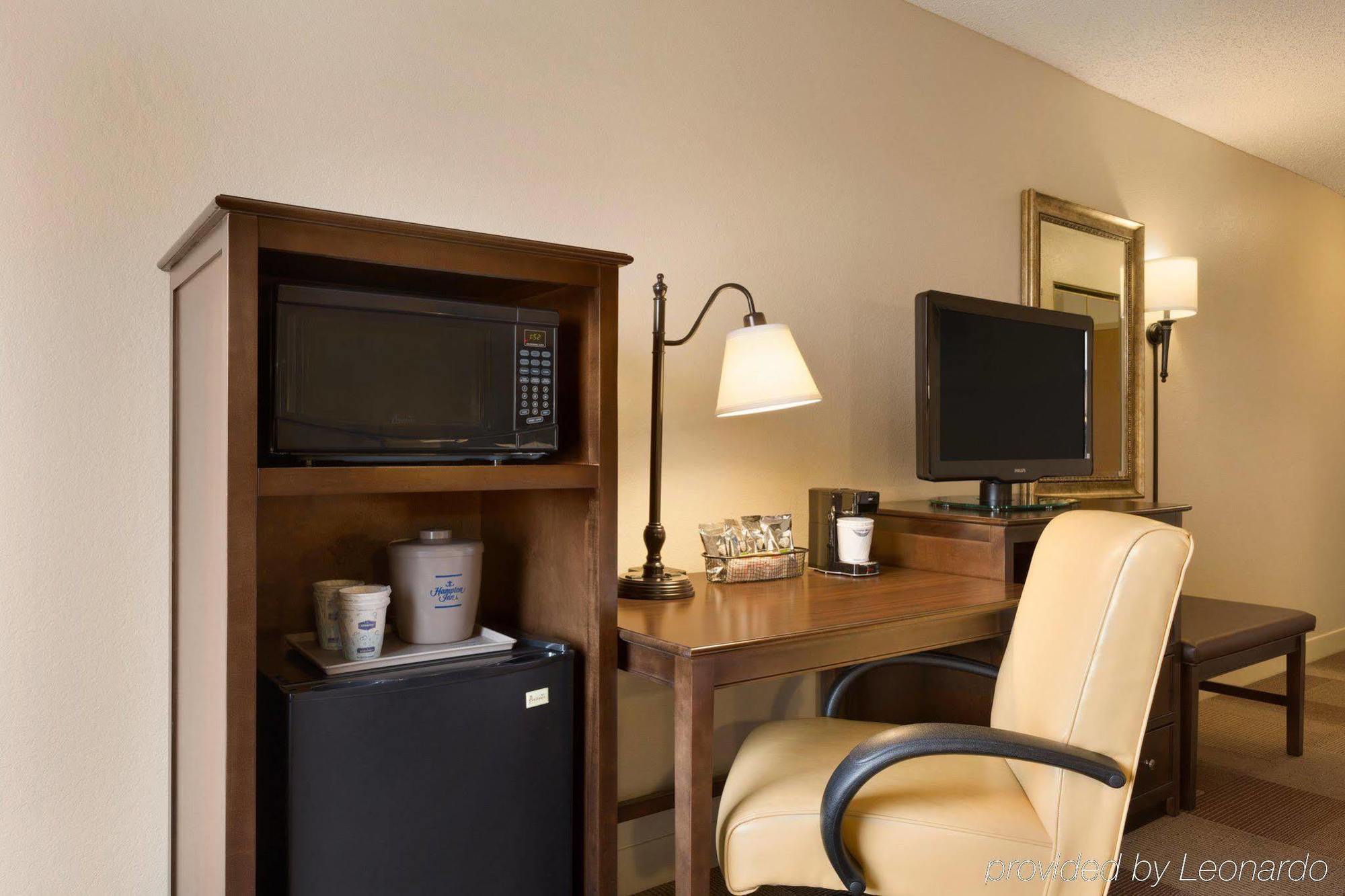Hampton Inn Dallas Irving Las Colinas Exterior photo