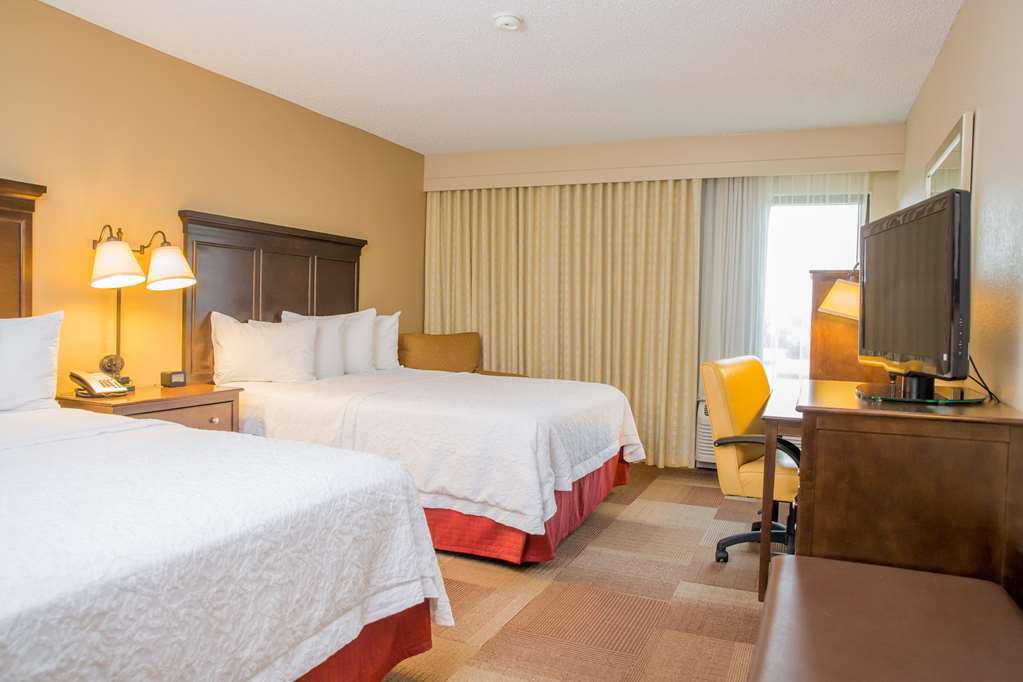 Hampton Inn Dallas Irving Las Colinas Room photo